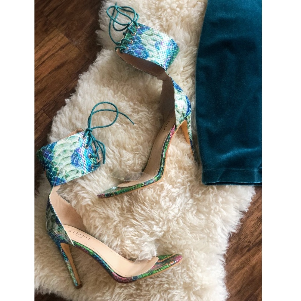 🐍 Snake Print Teal Tie Up Heels